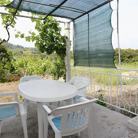 With A Parking Space Lumbarda, Korcula - 4411 Apartamento Lumbarda